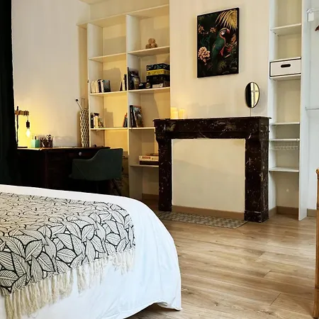 Les Lilas Apartment